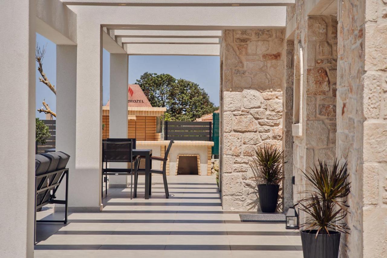Mouzaki'S Stone Villas Volímai 외부 사진